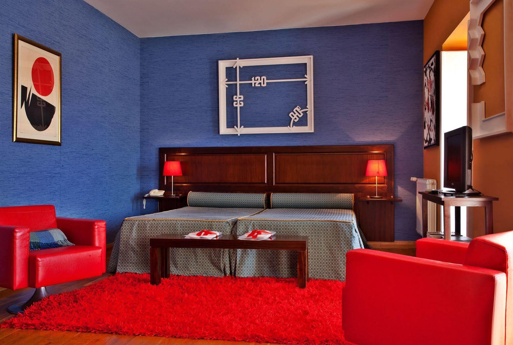 Hotel Solar Dos Mouros Lisbon